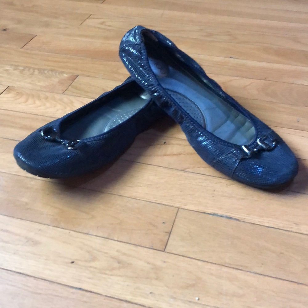 Me too Navy ballet flats size 11